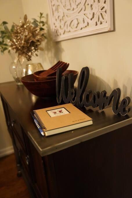 Nice And Cozy. Sleeps 5. Lejlighed Chicago Eksteriør billede